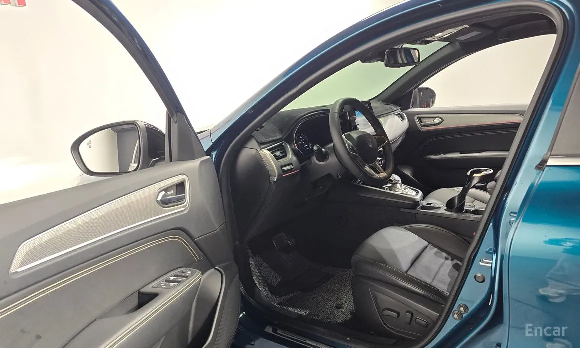 Renault Arkana 2024 1.6 E-TECH Iconic