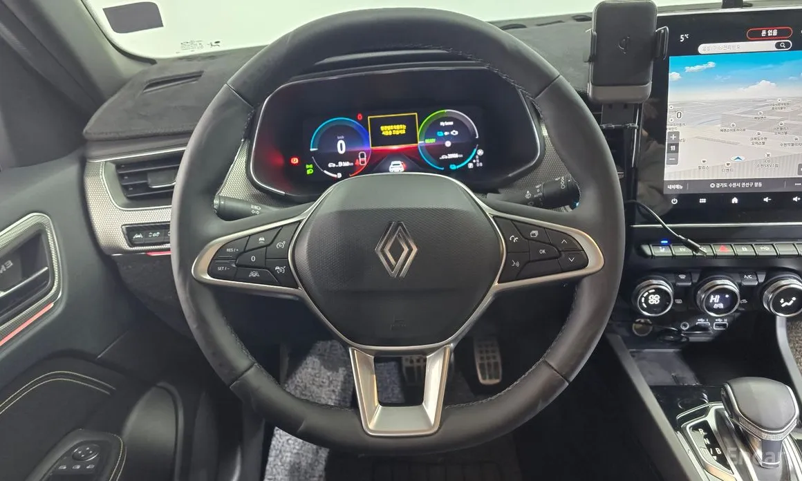 Renault Arkana 2024 1.6 E-TECH Iconic