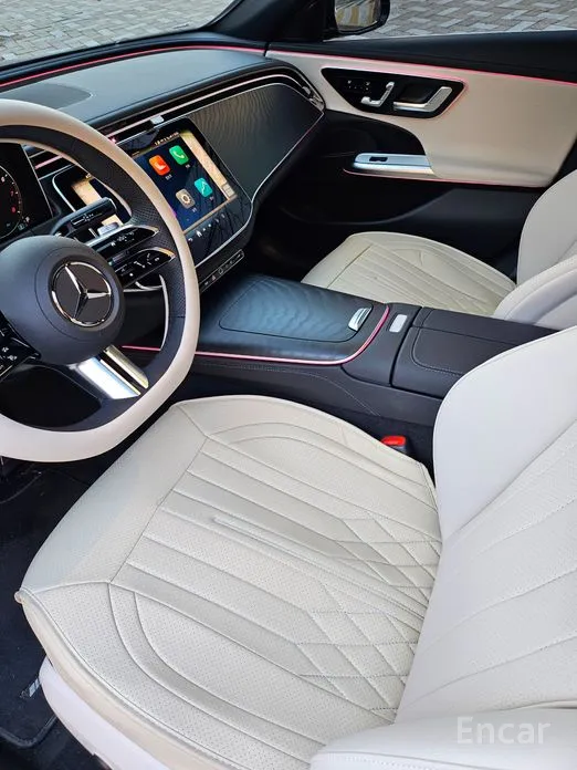 Mercedes-Benz E-Class 2024 E200 Avantgarde Limited