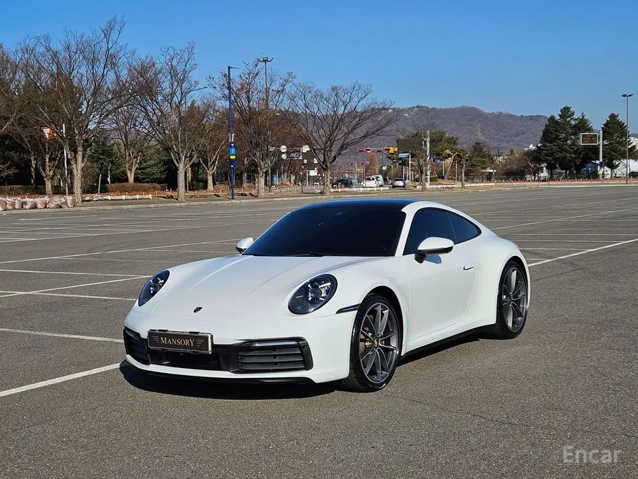 Porsche 911 2019 Carrera 4