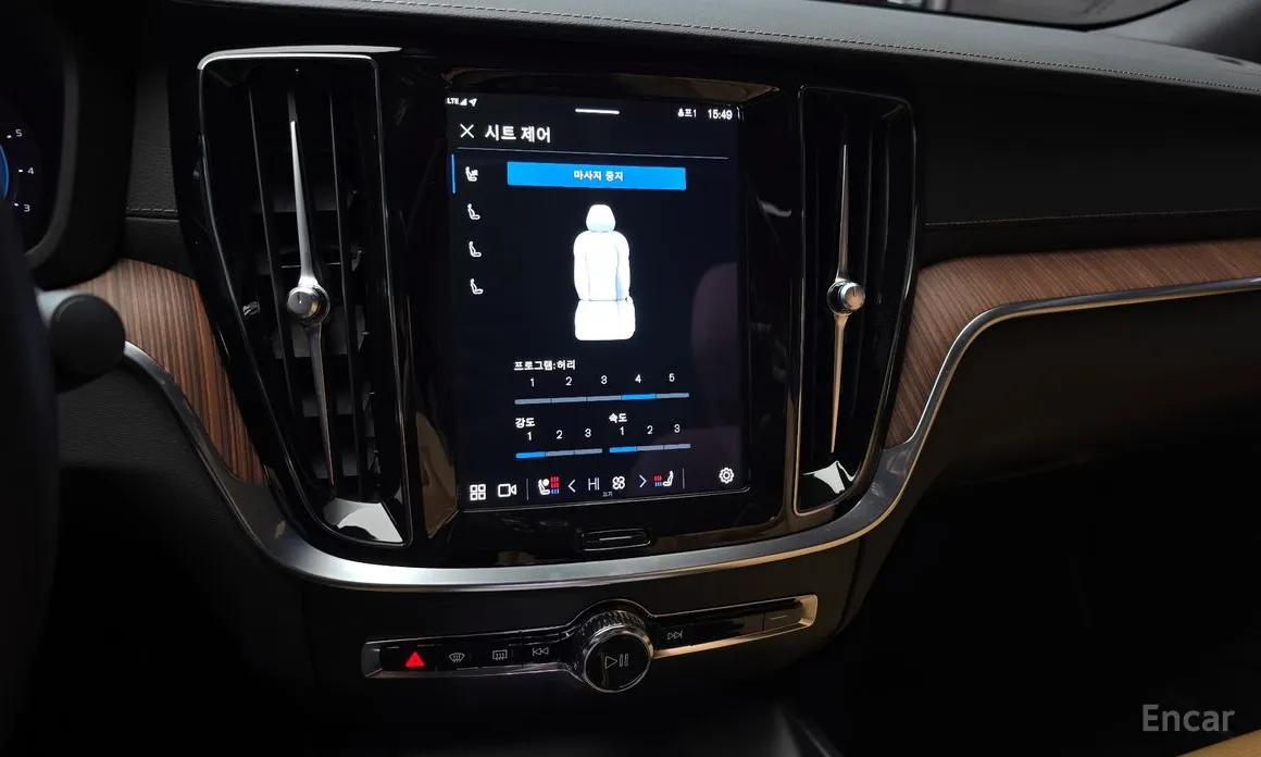 Volvo S60 2019 B5 Ultimate Bright