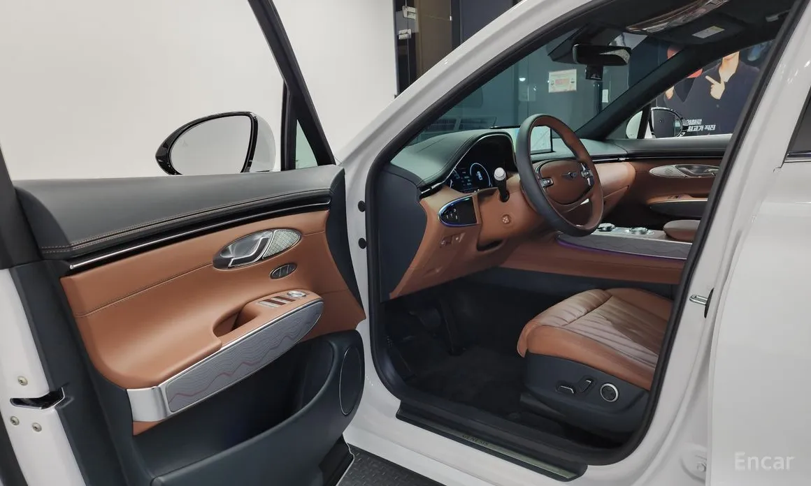 Genesis GV70 2021 2.5T Gasoline AWD