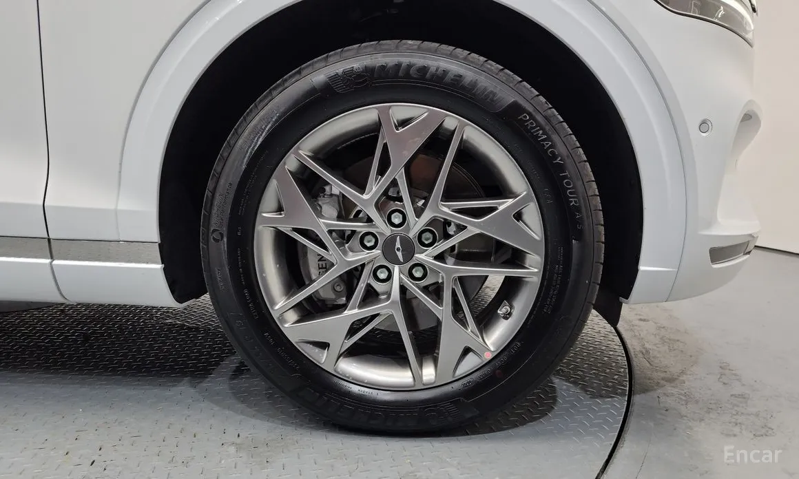 Genesis GV70 2021 2.5T Gasoline AWD