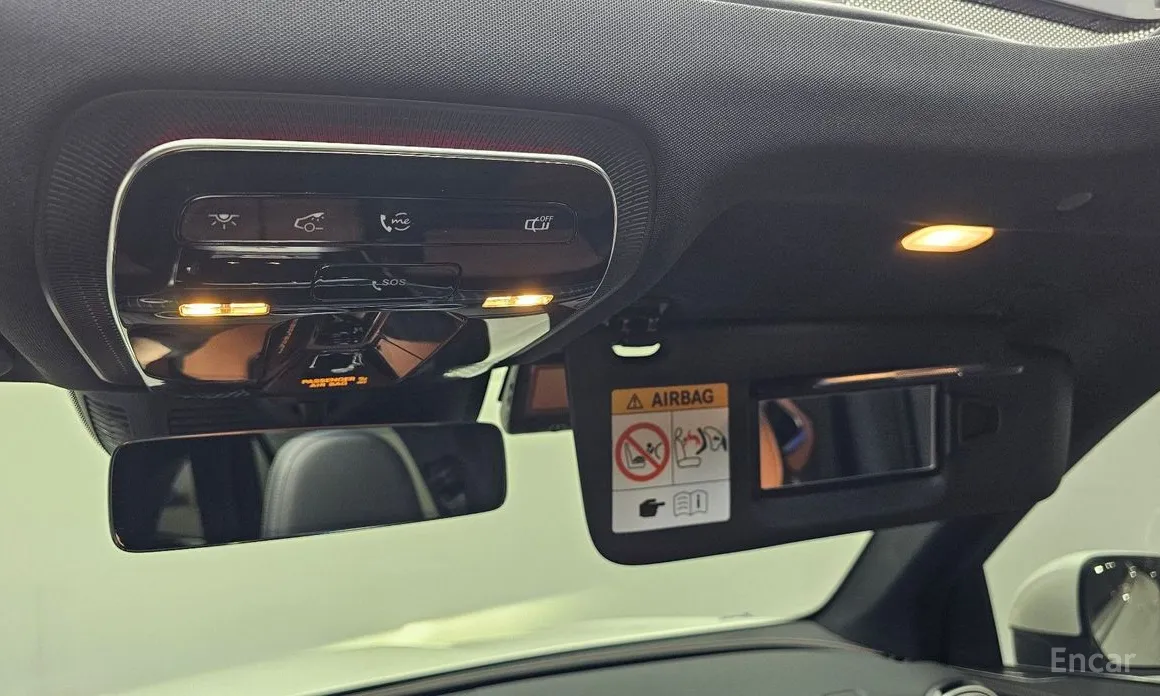 Mercedes-Benz GLC-Class 2023 GLC300 4MATIC AMG Line