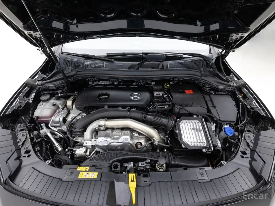 Mercedes-Benz GLA-Class 2020 GLA250 4MATIC