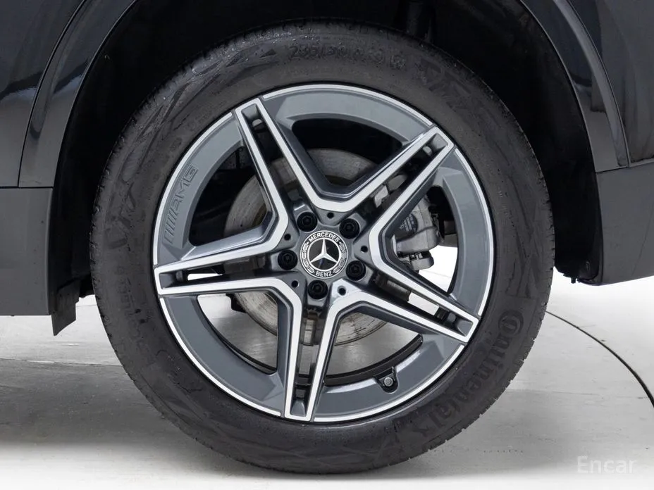 Mercedes-Benz GLA-Class 2020 GLA250 4MATIC