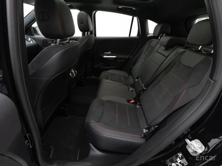 Mercedes-Benz GLA-Class 2020 GLA250 4MATIC