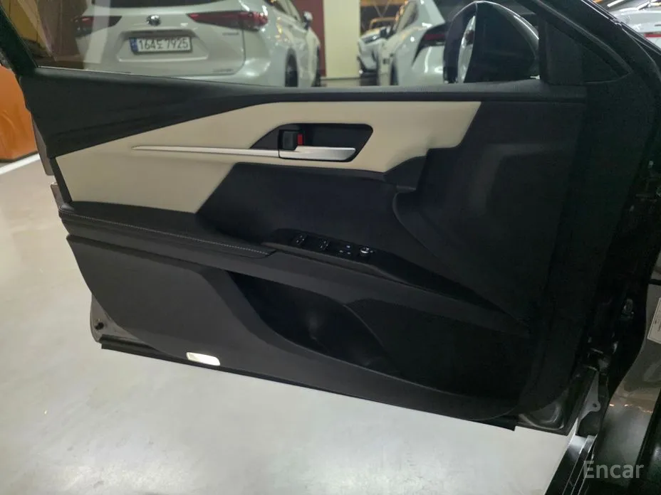 Toyota Camry 2024 2.5 XLE Hybrid