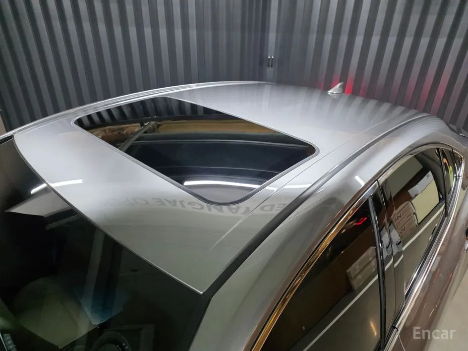 Toyota Camry 2024 2.5 XLE Hybrid