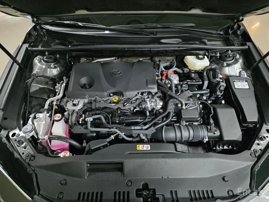 Toyota Camry 2024 2.5 XLE Hybrid
