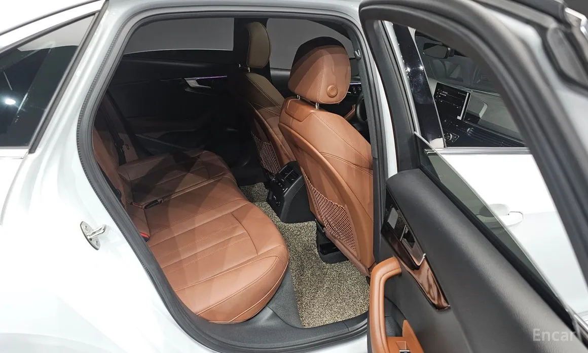 Audi A4 2016 40 TFSI Premium