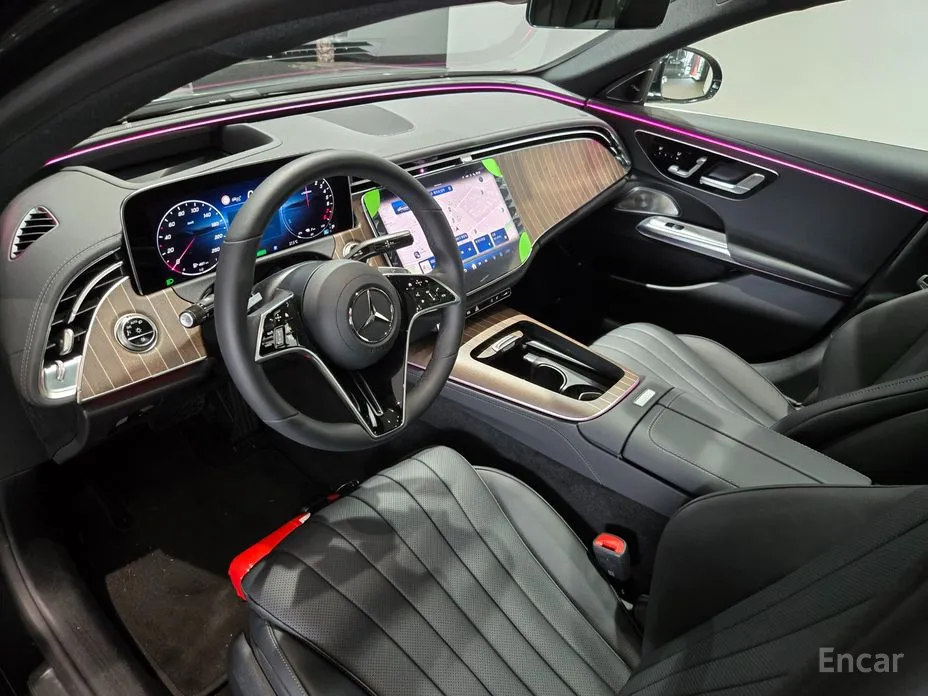 Mercedes-Benz E-Class 2024 E350e 4MATIC