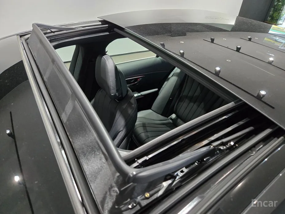 Mercedes-Benz E-Class 2024 E350e 4MATIC