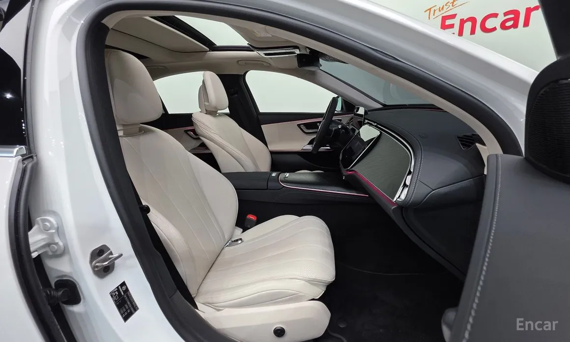 Mercedes-Benz E-Class 2024 E200 Avantgarde