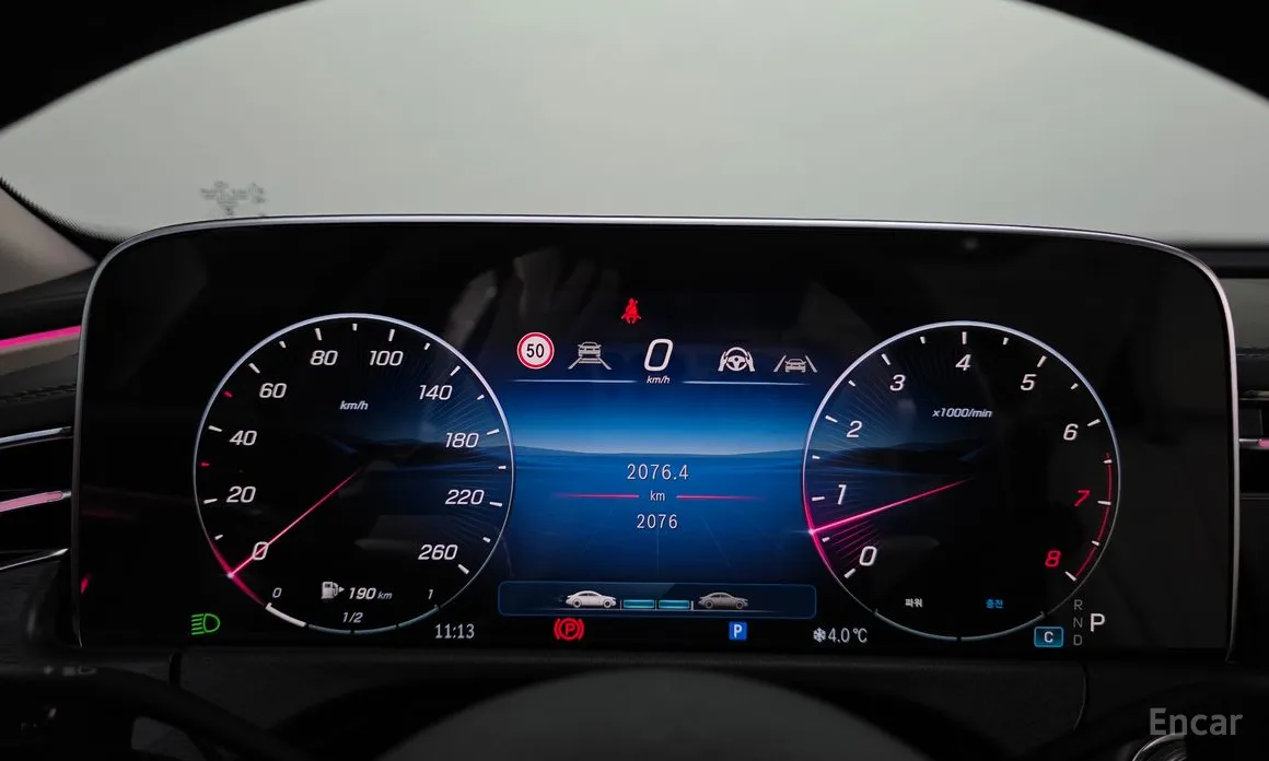 Mercedes-Benz E-Class 2024 E200 Avantgarde