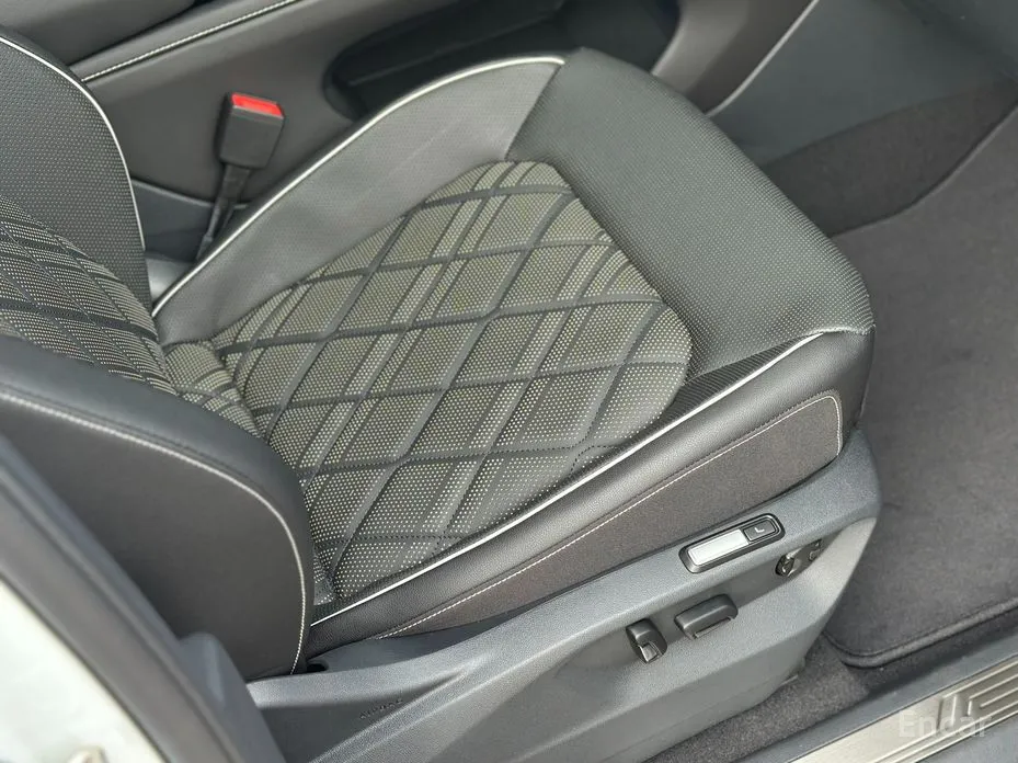 Volkswagen Atlas 2017 2.0 TSI R-LINE 7-Seater