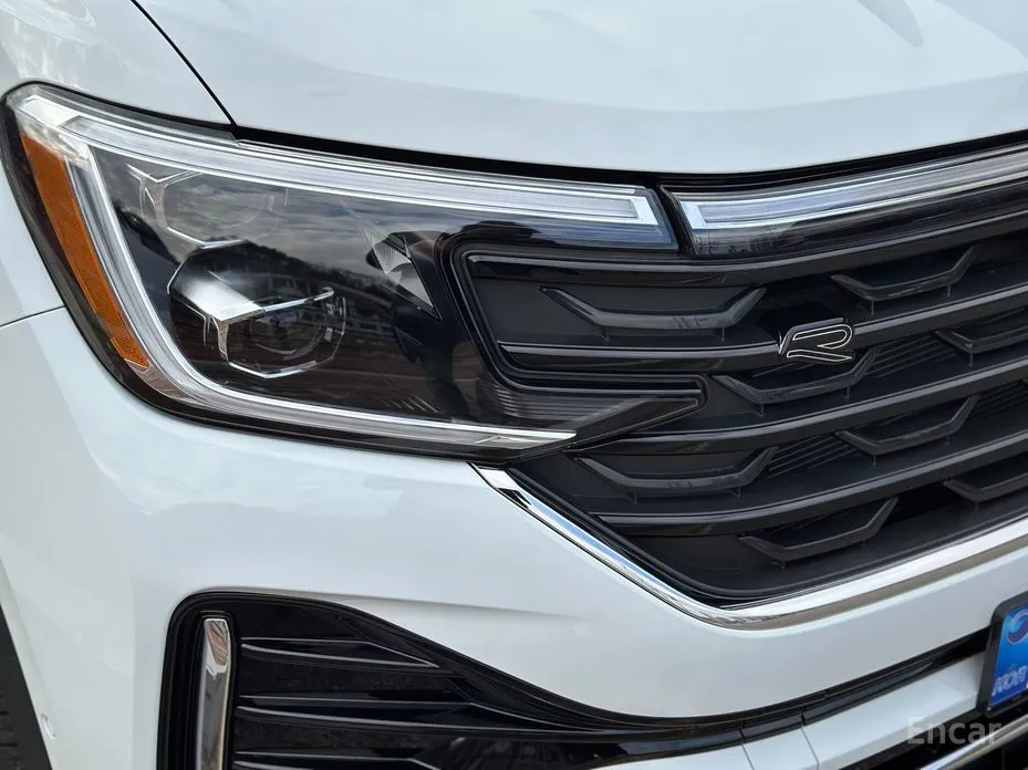 Volkswagen Atlas 2017 2.0 TSI R-LINE 7-Seater