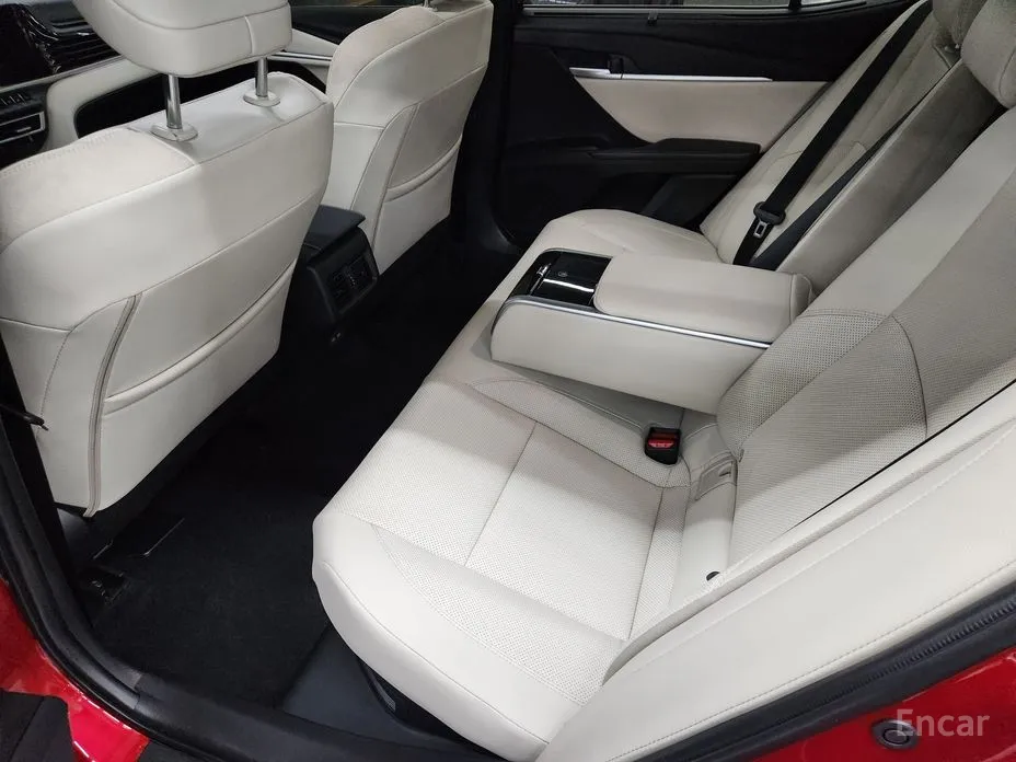 Toyota Camry 2024 2.5 XLE Premium Hybrid