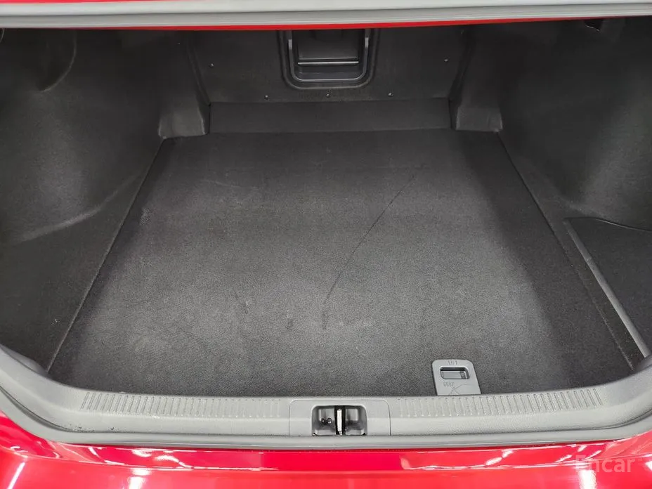 Toyota Camry 2024 2.5 XLE Premium Hybrid