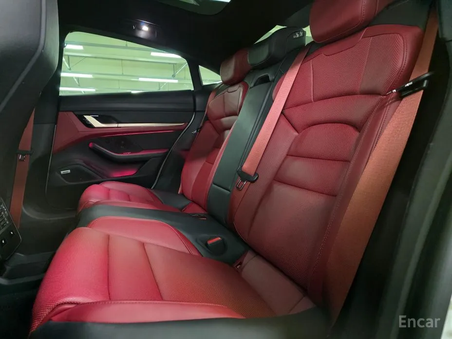 Porsche Taycan 2020 4S