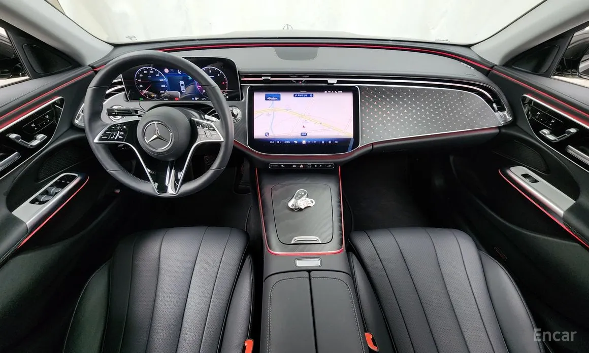 Mercedes-Benz E-Class 2024 E220d 4MATIC Exclusive