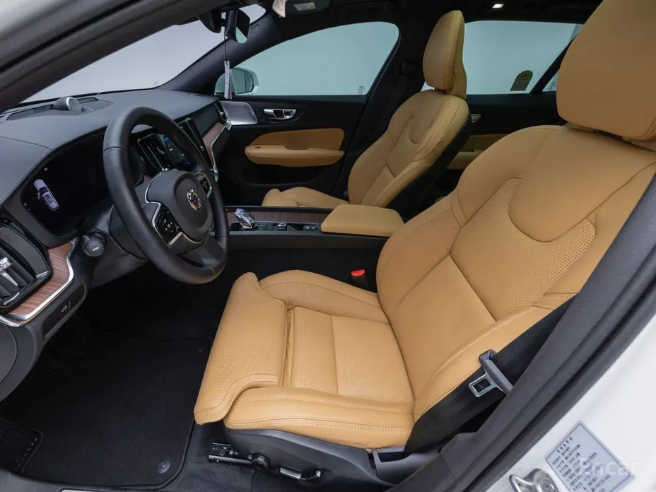 Volvo V60 2019 B5 Ultra AWD