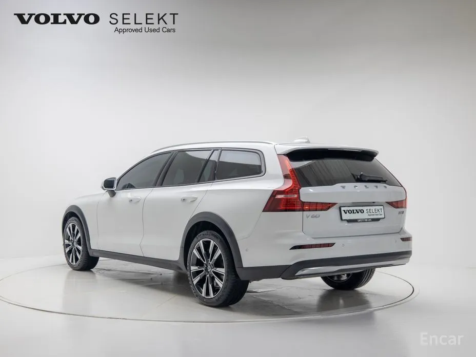 2019 Volvo V60