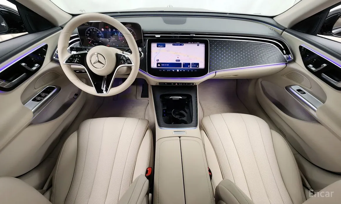 Mercedes-Benz E-Class 2024 E220d 4MATIC Exclusive