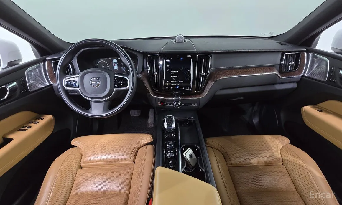 Volvo XC60 2017 B5 Inscription