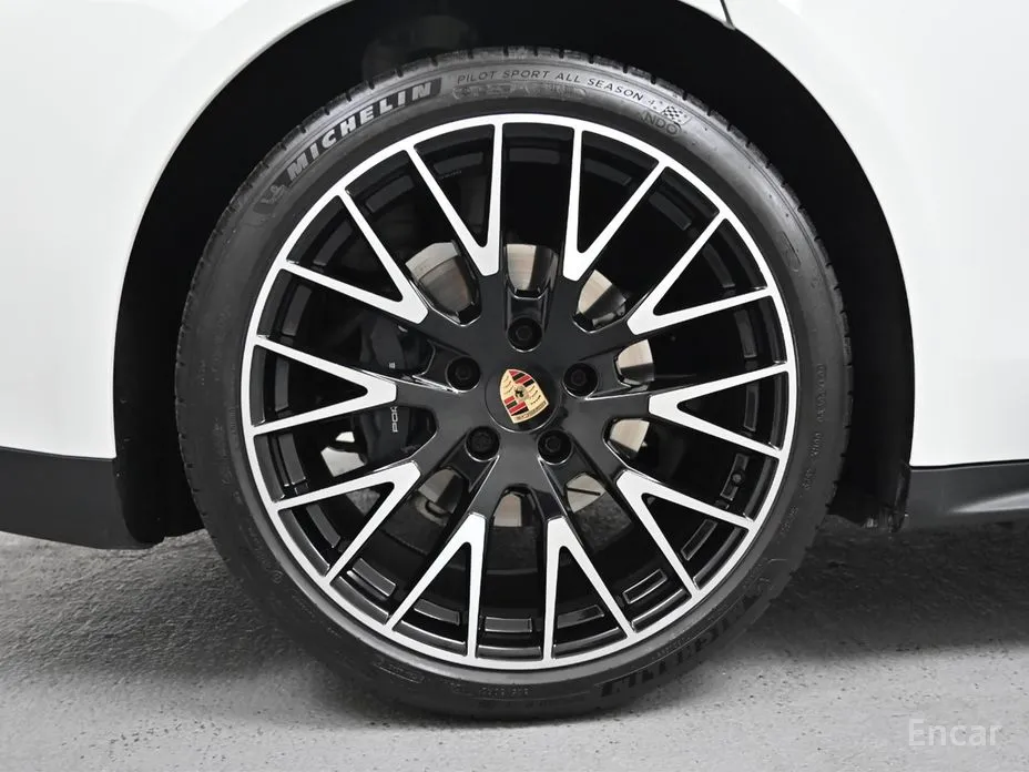 2024 Porsche Panamera