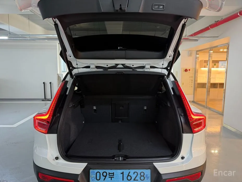 Volvo XC40 2022 Twin Ultimate