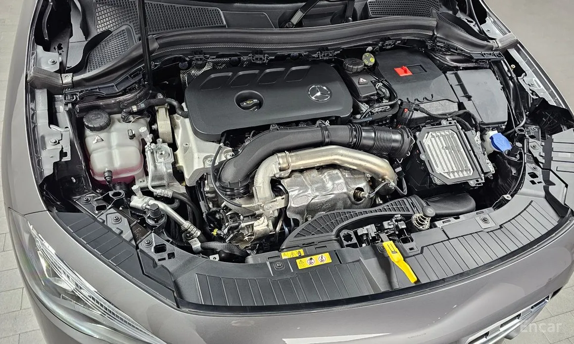 Mercedes-Benz GLA-Class 2020 GLA250 4MATIC