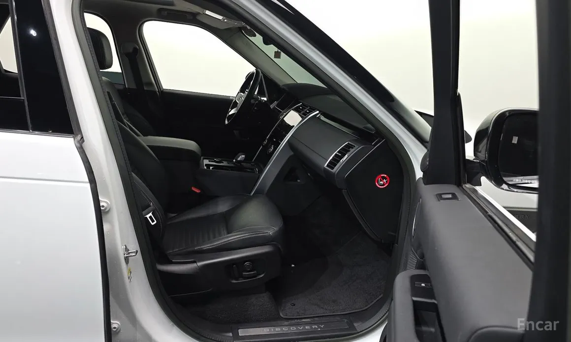 Land Rover Discovery 2017 D250 SE