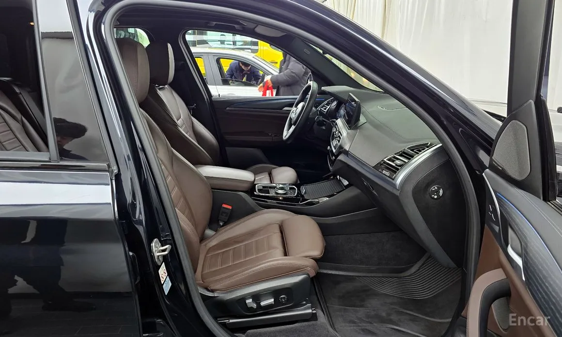 BMW iX3 2021 M Sports