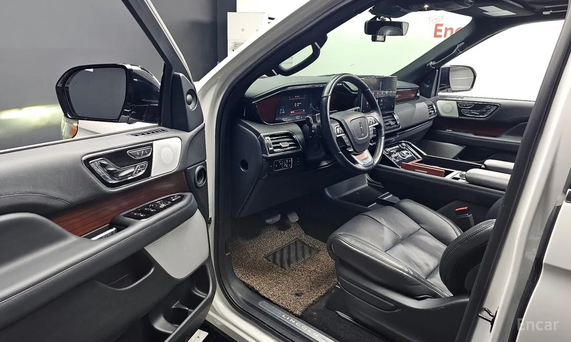 Lincoln Navigator 2018 3.5L