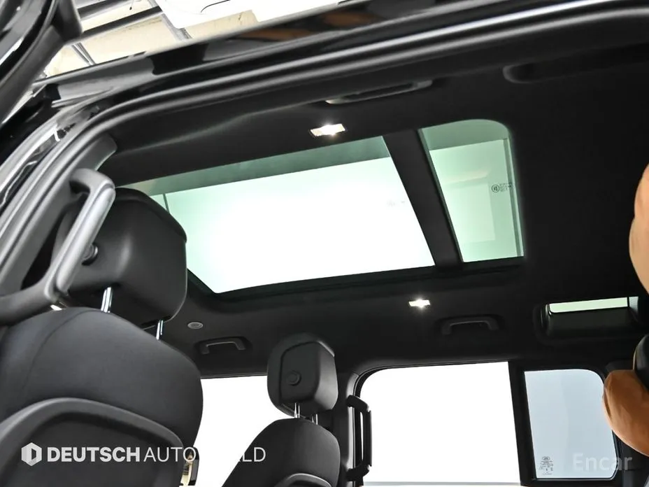 Land Rover Defender 2020 110 P400 X