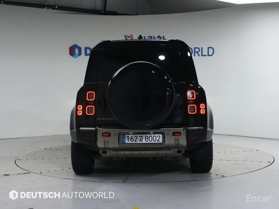 Land Rover Defender 2020 110 P400 X