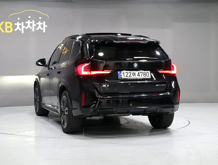 BMW X1 2023 sDrive 18d M Sport