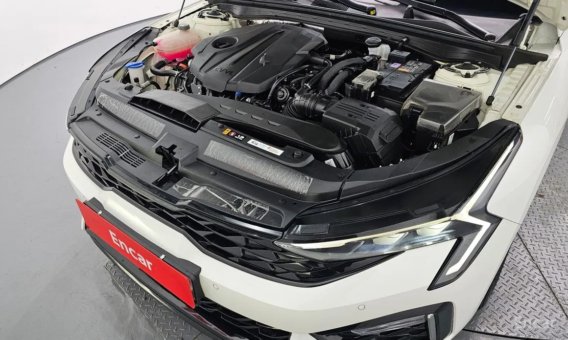 Kia K5 2023 2.0