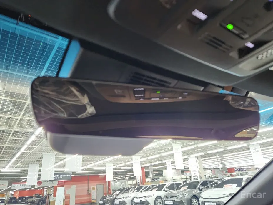 Toyota Camry 2024 2.5 XLE Hybrid