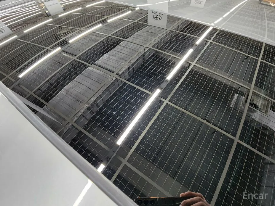 Toyota Camry 2024 2.5 XLE Hybrid