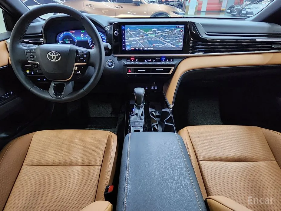 Toyota Camry 2024 2.5 XLE Hybrid