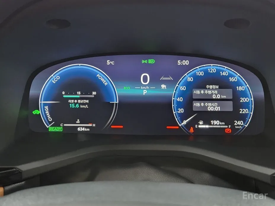 Toyota Camry 2024 2.5 XLE Hybrid