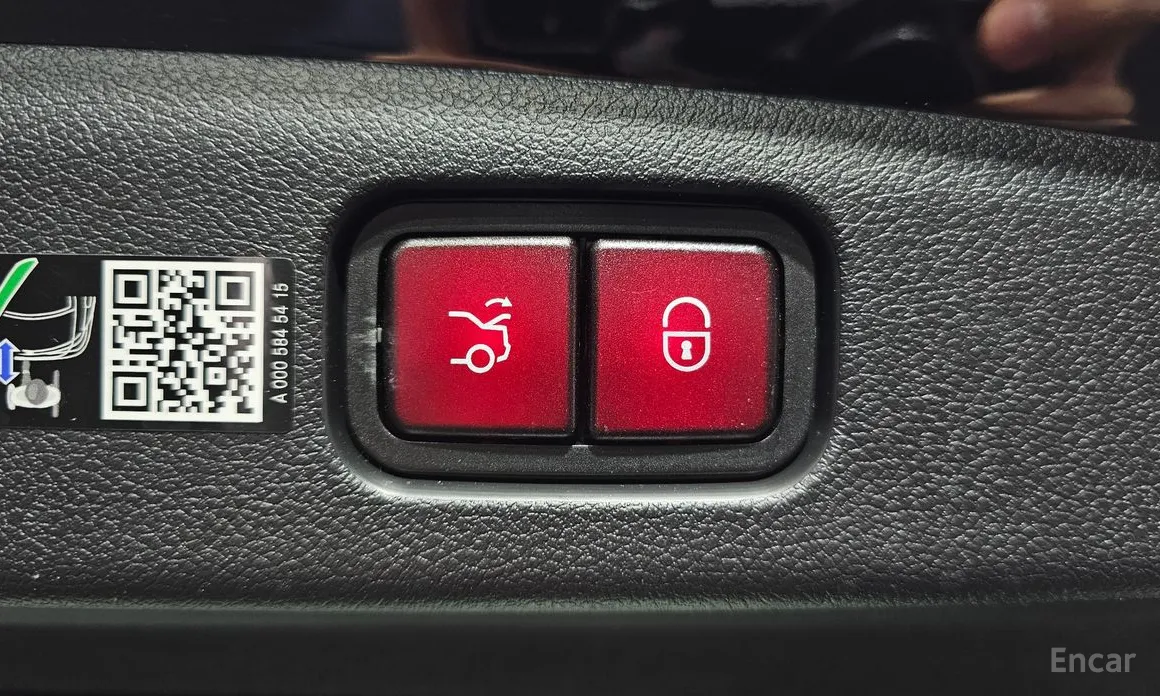 Mercedes-Benz E-Class 2024 E200 Avantgarde