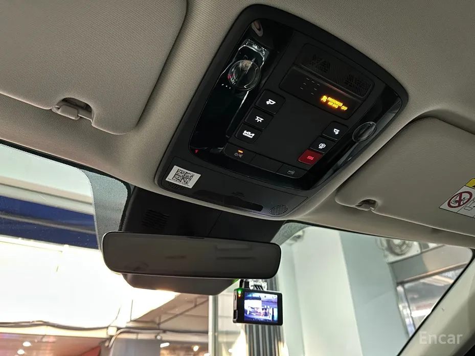 Kia Carnival 2023 Gasoline 9-Seater Gravity