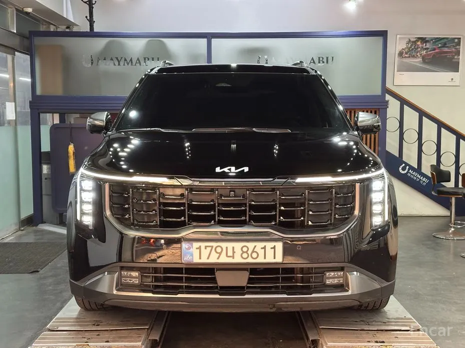 Kia Carnival 2023 Gasoline 9-Seater Gravity