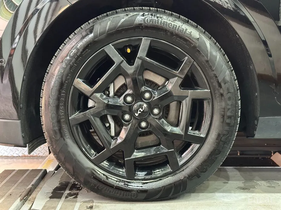 Kia Carnival 2023 Gasoline 9-Seater Gravity