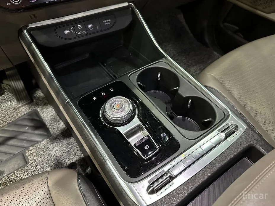 Kia Carnival 2023 Gasoline 9-Seater Gravity