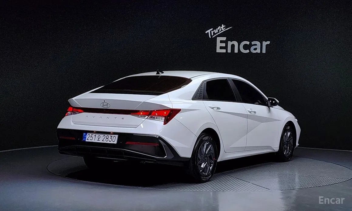 Hyundai Avante 2023 1.6