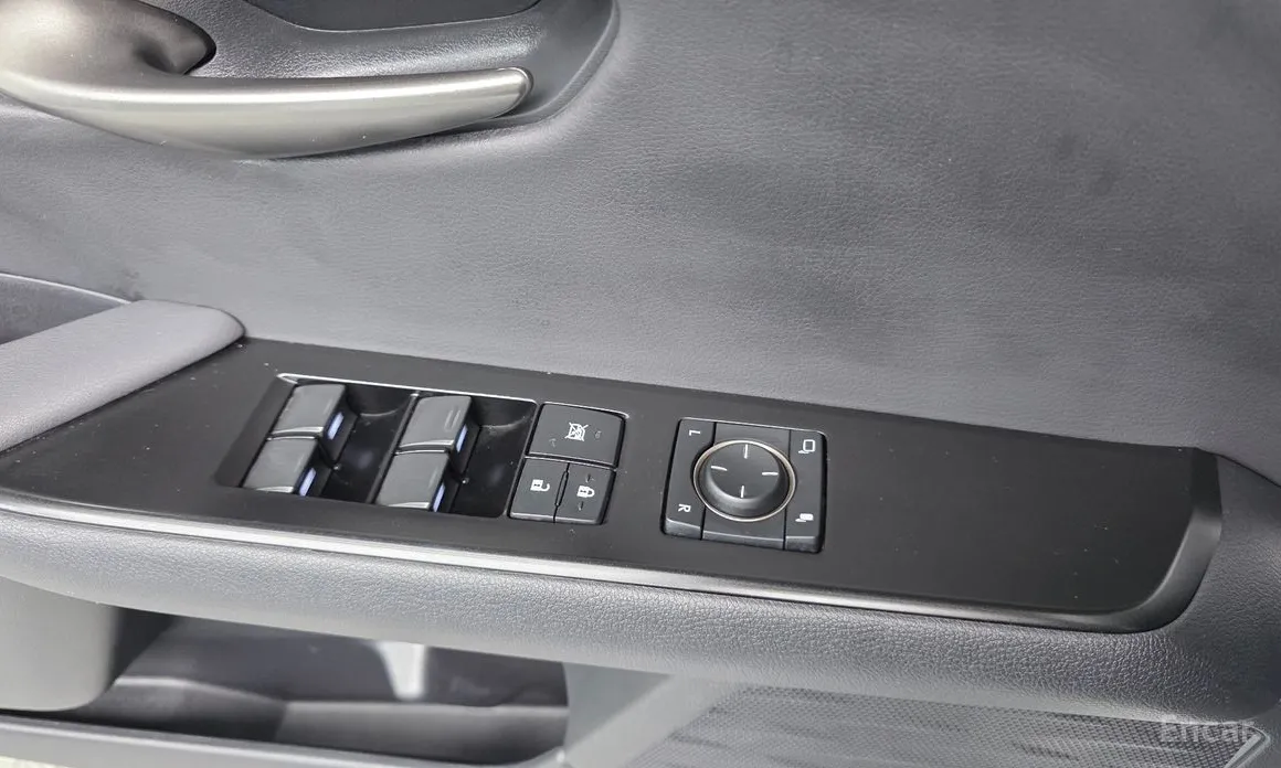 Lexus UX 2019 2.0 2WD